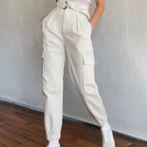 Aritzia Sunday Best Gravity Cargo Jogger Twill Pants – Light Birch (Size 2, BNWT